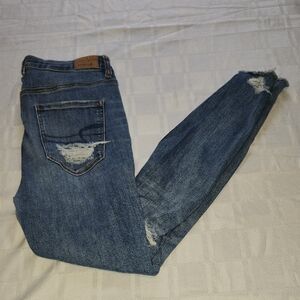 American Eagle Distressed Skinny Jean